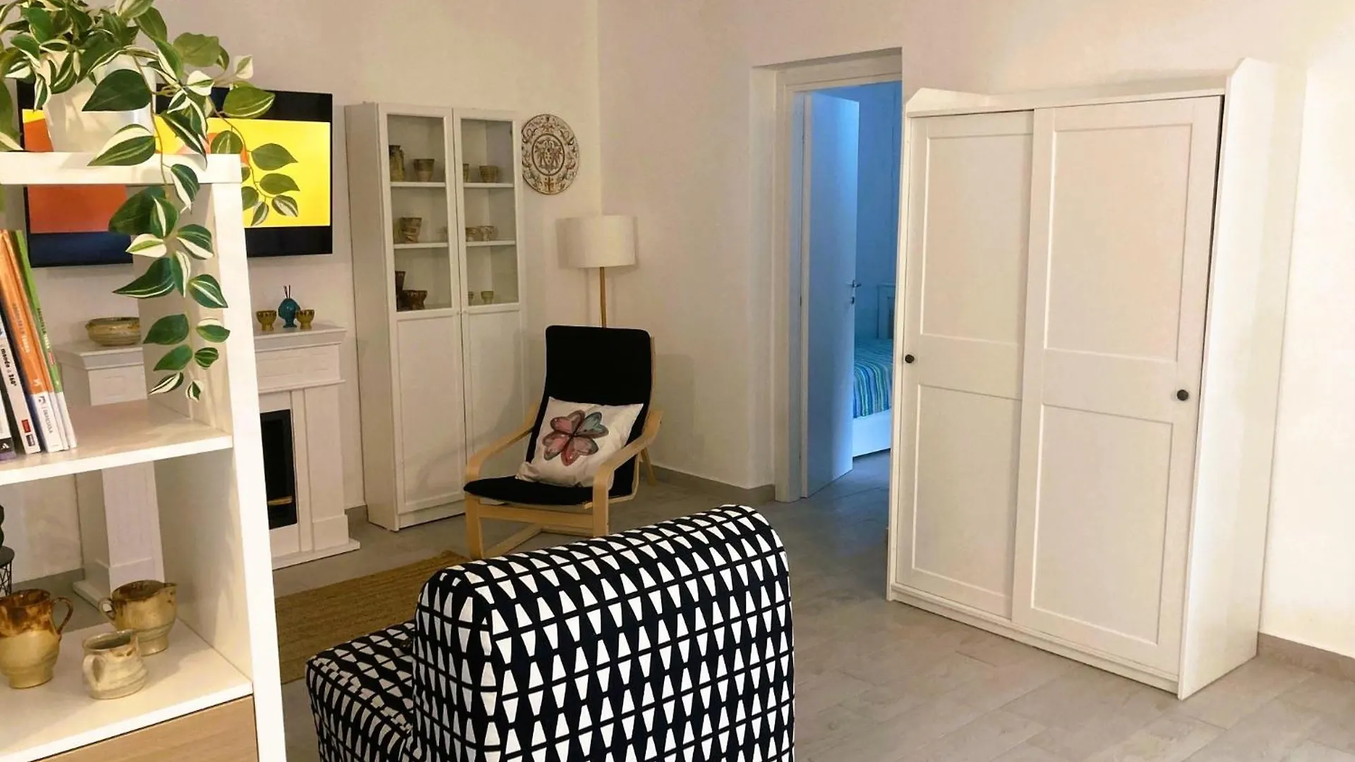 Appartamento La Casa Blu Mirabella Imbaccari