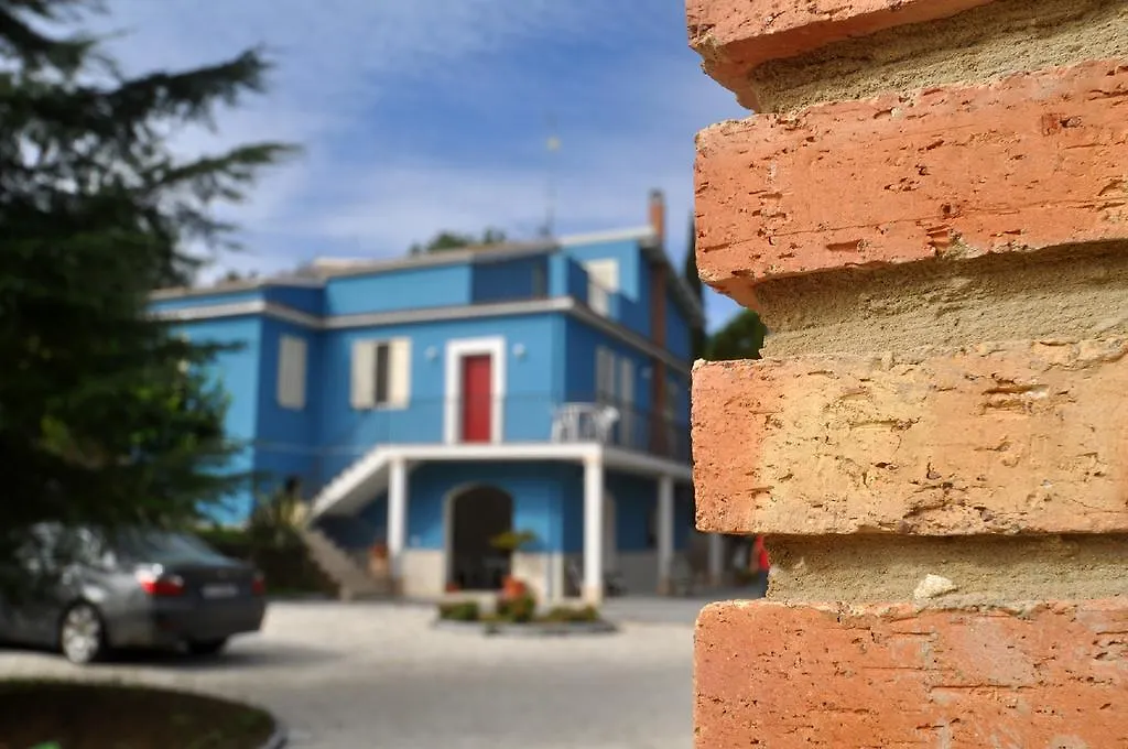 Appartamento La Casa Blu Mirabella Imbaccari 0*,  Italia