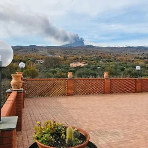 Appartamento Camia Etna House, Piedimonte Etneo